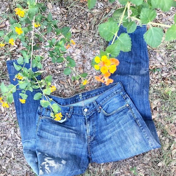 7 for All Mankind Austyn Jeans - Picture 10 of 13